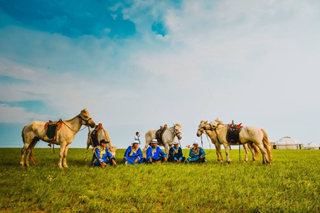 ���������������app