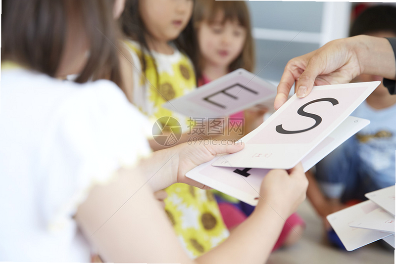 幼儿园英语 安卓版 亲子共学场景图