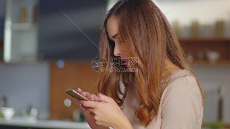 会说话的漂亮女孩 Talking Toy Pretty Girl截图2