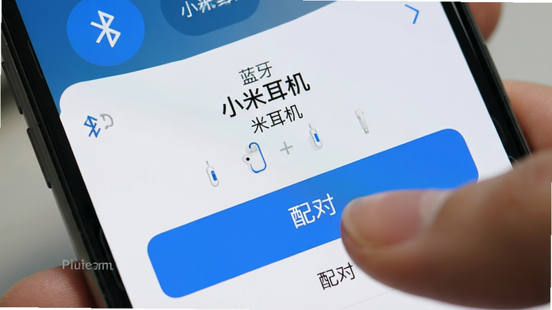 ����ΪiPhone�ֻ���Ļ��ʾ������Խ��棬���ּ�࣬��ʾ��С�׶������豸���ƣ��Ű�ΪiOSϵͳ��񣬷���ִ���ϸ�����ֵ������ԡ���ť�Ķ����������������ɾ����޶���Ԫ�أ��������ݰ���������������С�׶�����������ԡ�