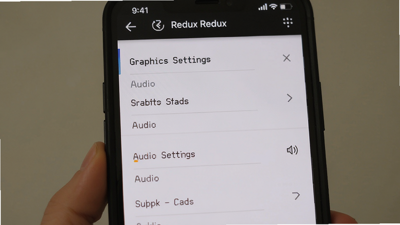 ����Ϊ�ֻ���Ļ��ʾ��Ϸ���ý��棬����Ϊ�б�ʽ�����Ϊ���UI��ϸ�ڰ���'Graphics Settings'��'Audio'ѡ������������ɾ����޶���Ԫ�أ�����'Redux Redux'�ڱ�����